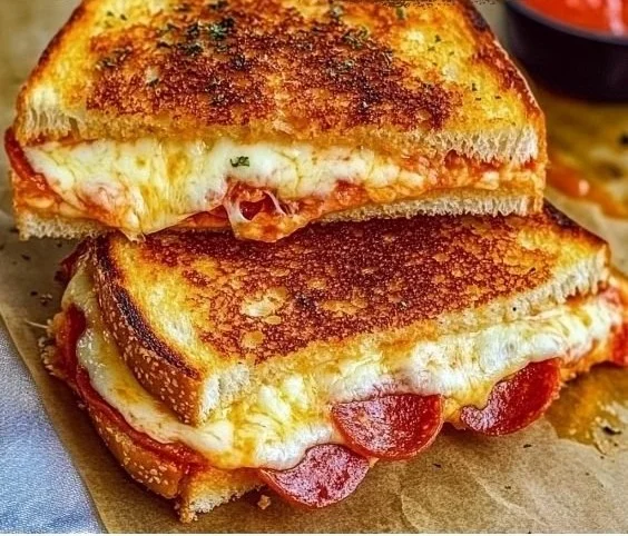 Pizza Grilled Cheese 4 Pizza Grilled Cheese